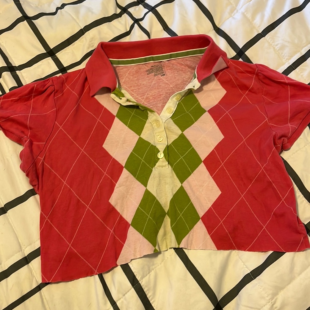 cropped tee